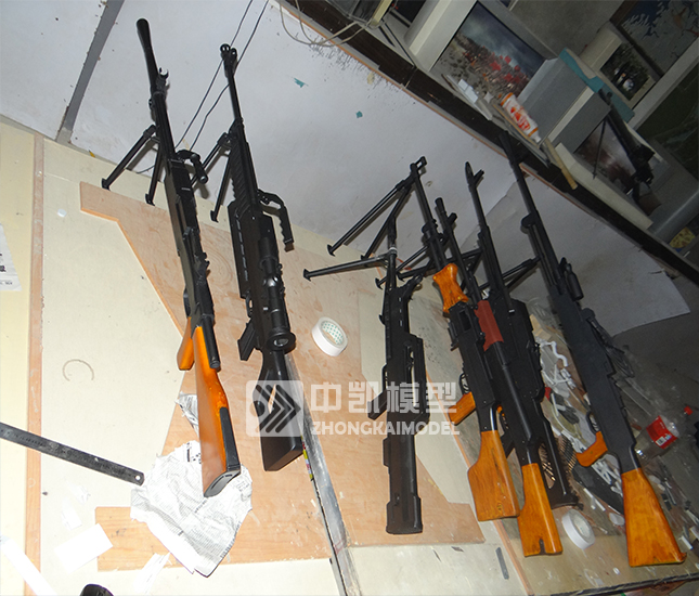 軍事槍支模型1：1